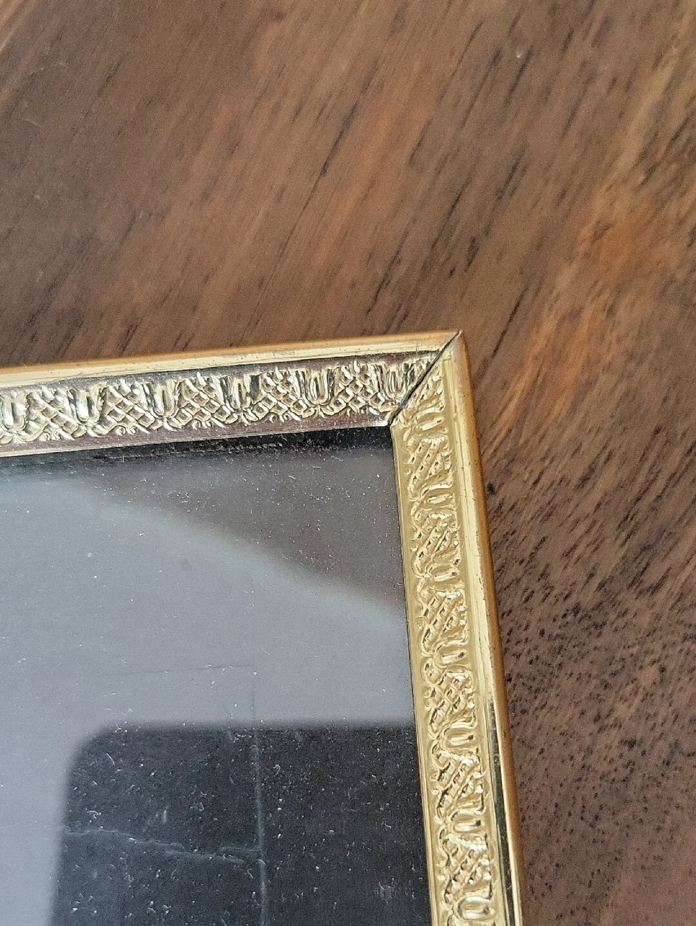 Vintage Gold-Trim 5x7 Hinged Folding Antique Picture Frame